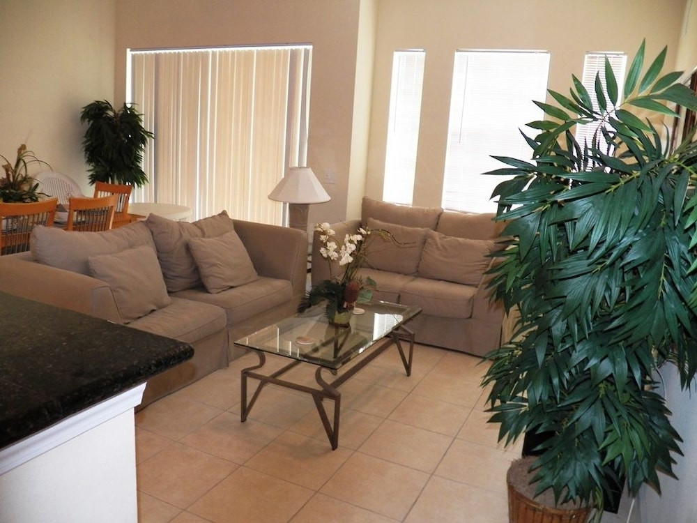 Cane Island Resort by Amazing Vacation Homes FL. Inc