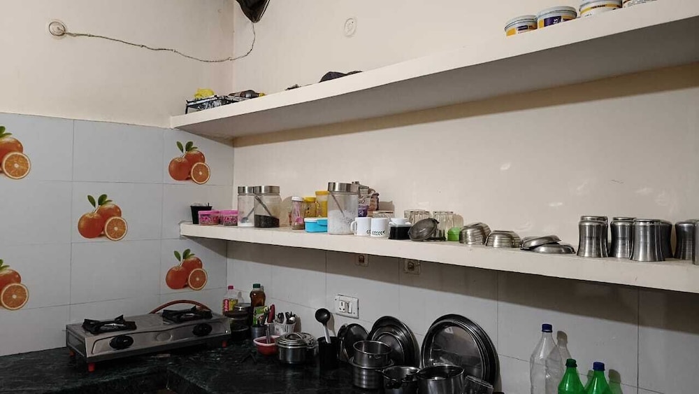 Shree Shyam Paying Guest House