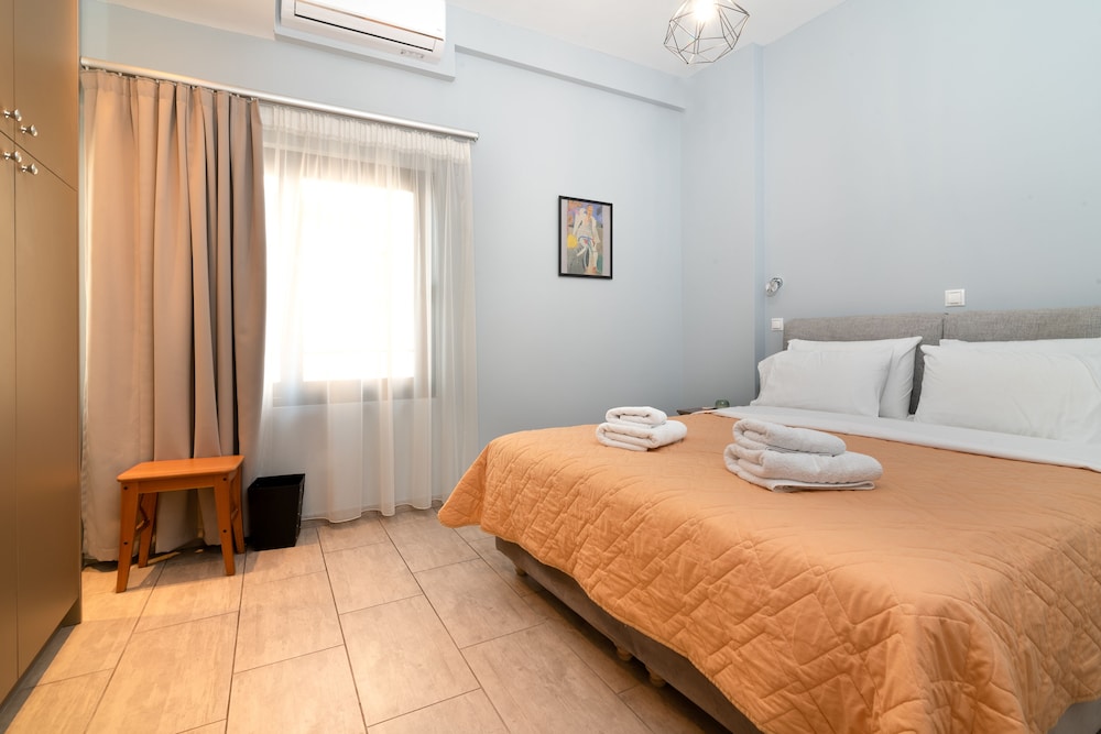 Acropolis Suites
