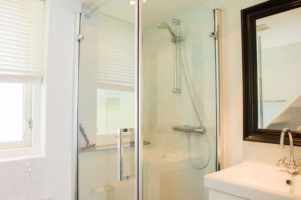 Villa Suisse Bed & Breakfast