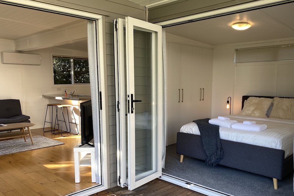 Awesome Mt Eden 1BR Unit - Wifi-Carpark view 4