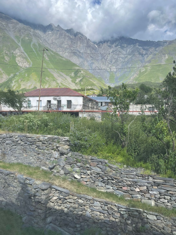 GRAF KAZBEGI