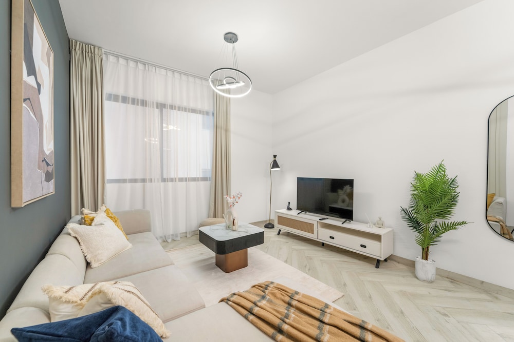 Silkhaus Empire Residence