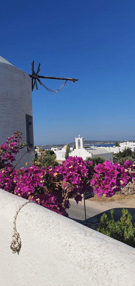 Teoria Paros | Matsas Windmill