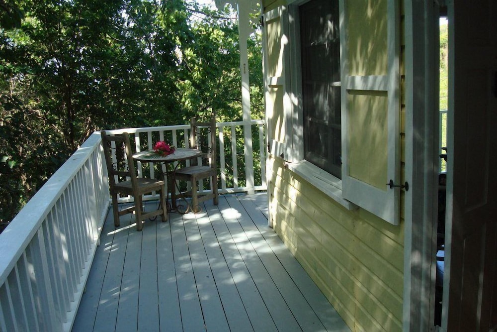 Galley Bay Cottages - Property Image 28