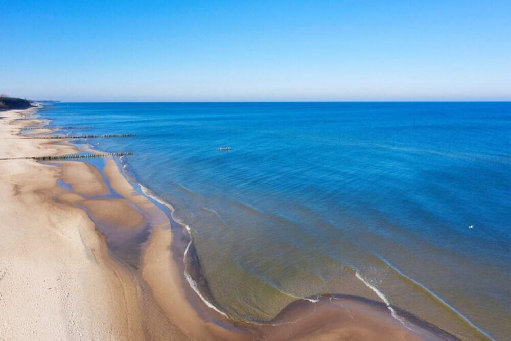 Apartment in Sianozety Near the Beach