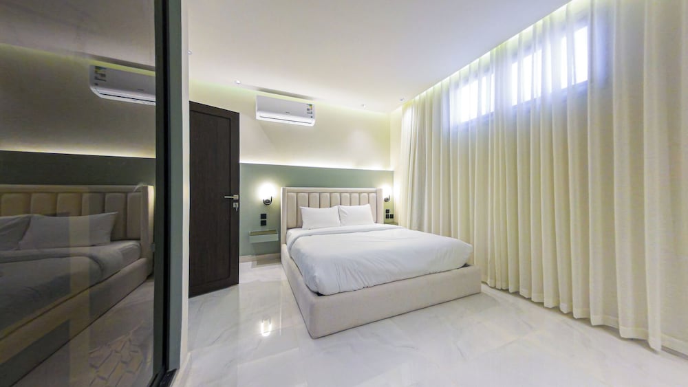 Hometel Rawda