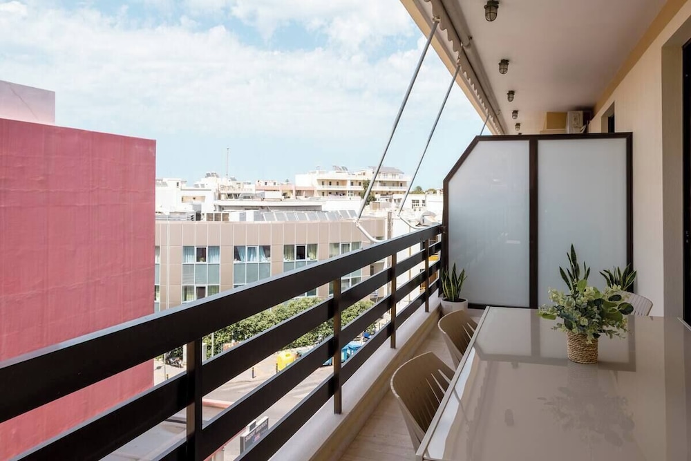 NiMa 1 apt centraly located in Rethimno