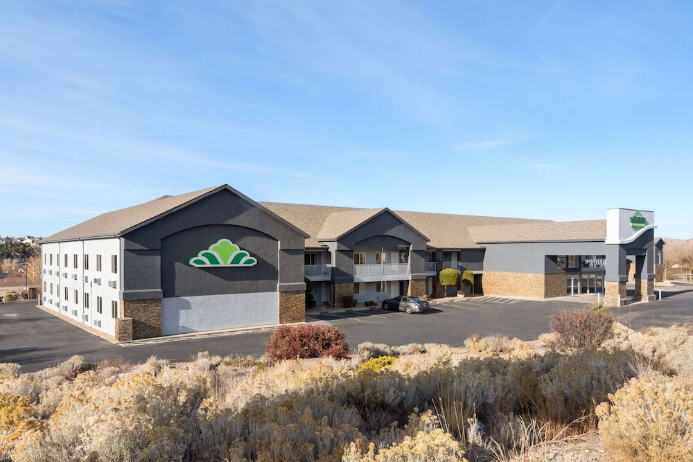 Cedar City Vacations - Wingate by Wyndham Cedar City - Property Image 1