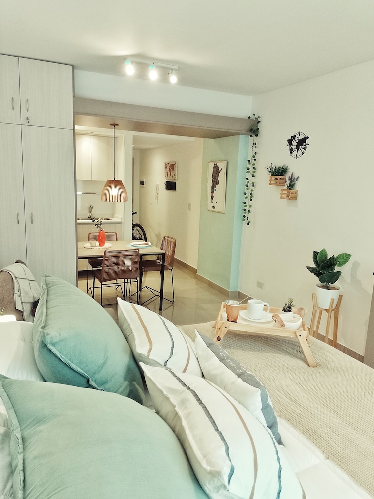 Ayres Suites Moreno