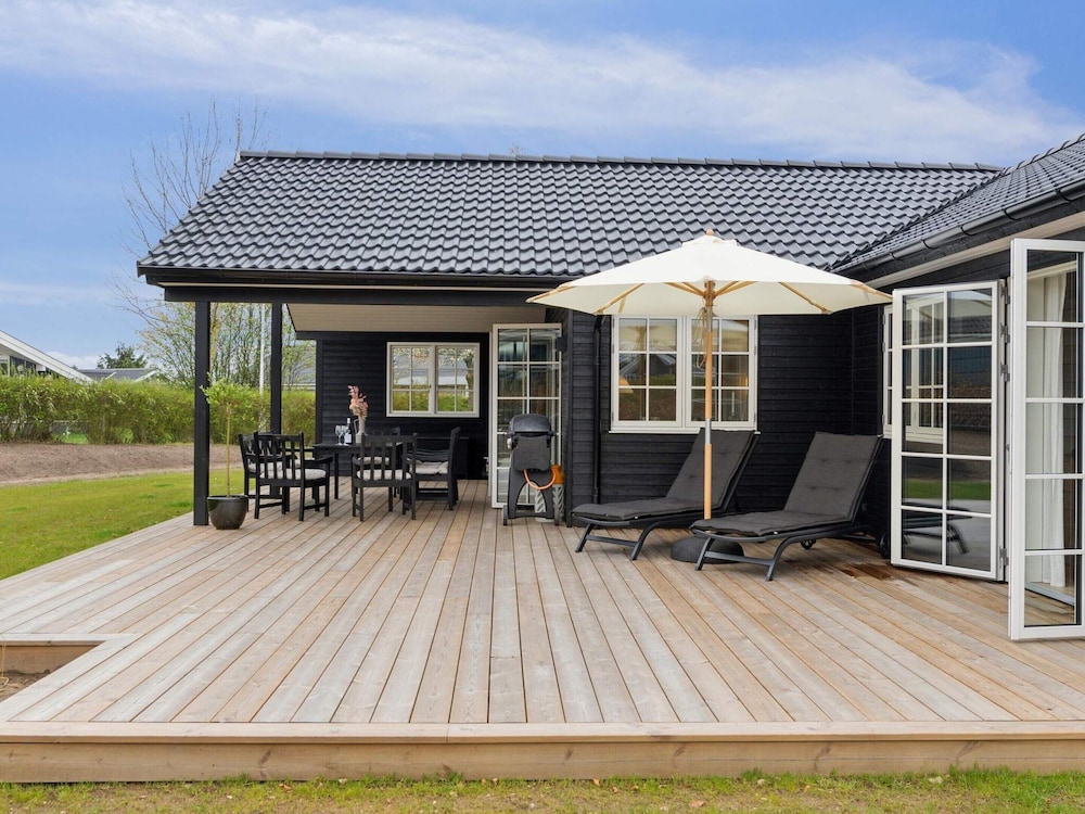 5 Star Holiday Home in Assens
