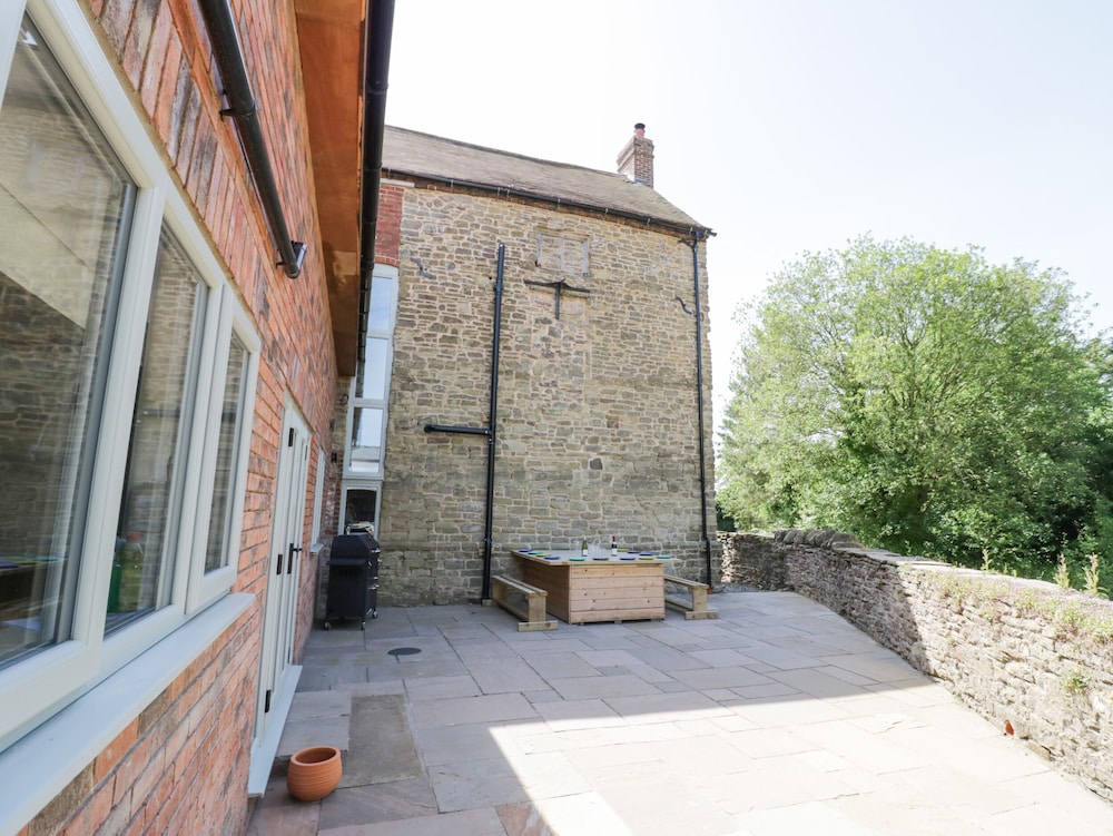 Lea Farm House