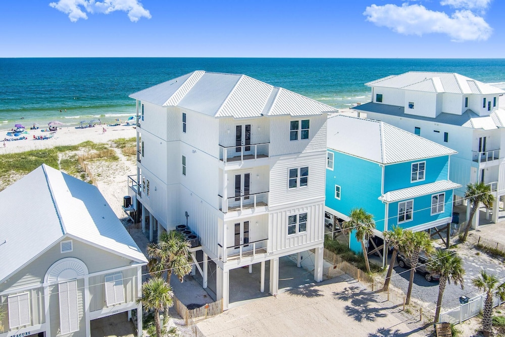 Shipfaced Beach House