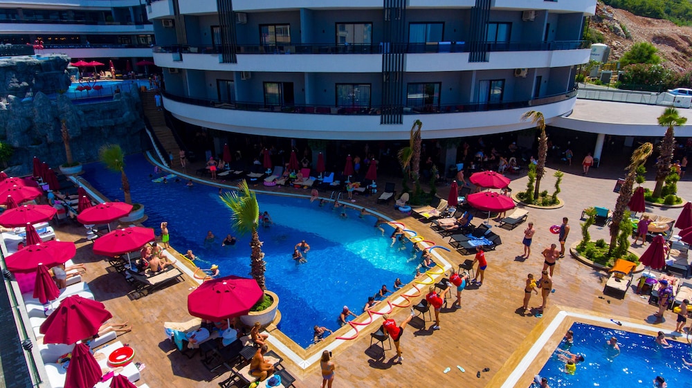 NoxInn Deluxe Hotel - All inclusive