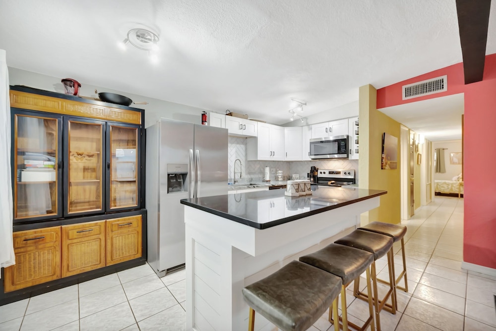 Family Home 10 Mins to Beach Pets Welcome