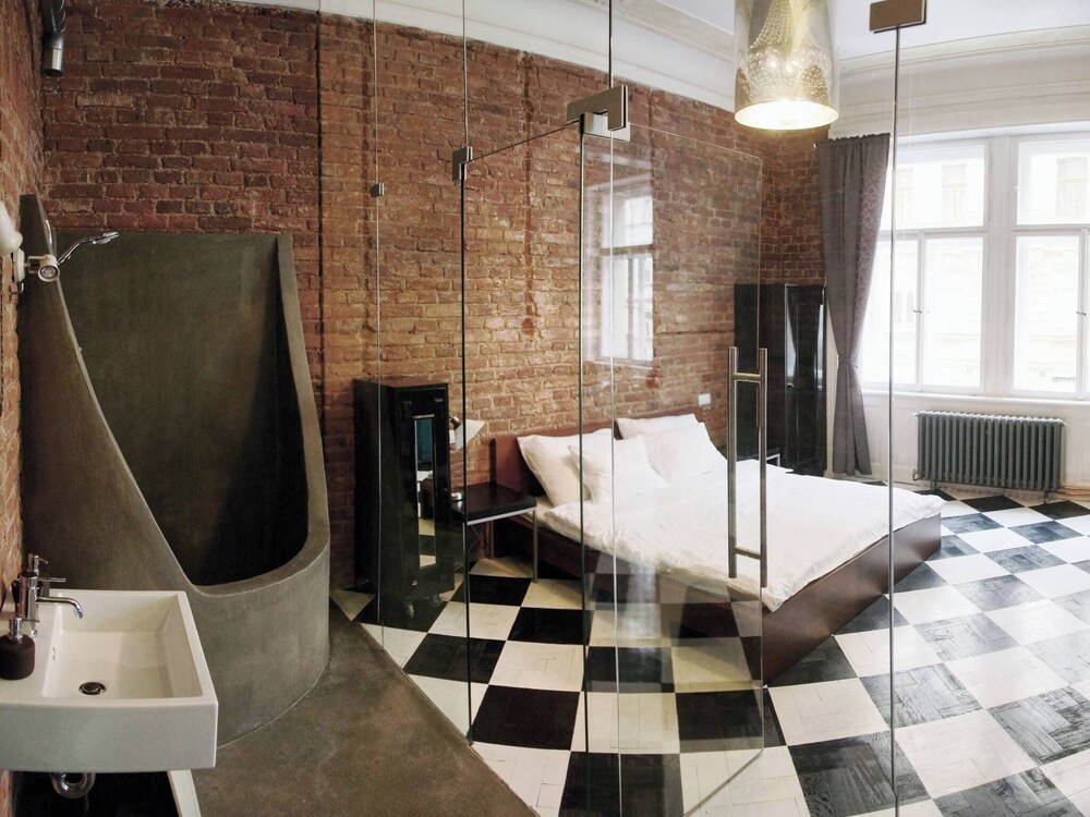 2 Bed Flat - Sleeps 3 - Wifi