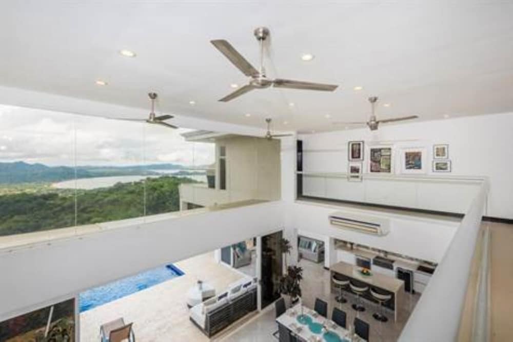 Breathtaking Oceanview Retreat With Infinity Pool in Playa Potrero Villa Blanca