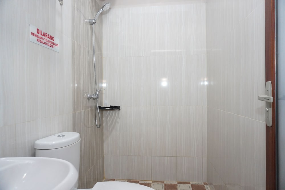 Sinok Homestay Parapat
