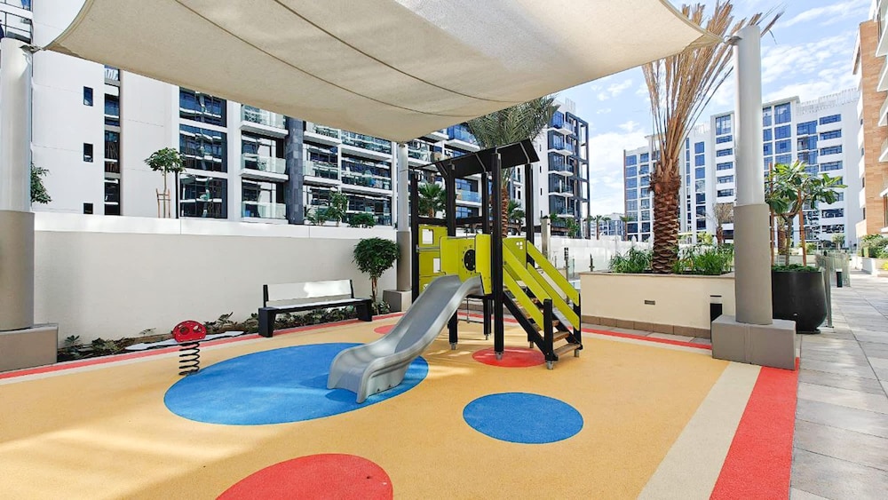 1 Bedroom and a Marvelous Flat in Azizi Riviera 26