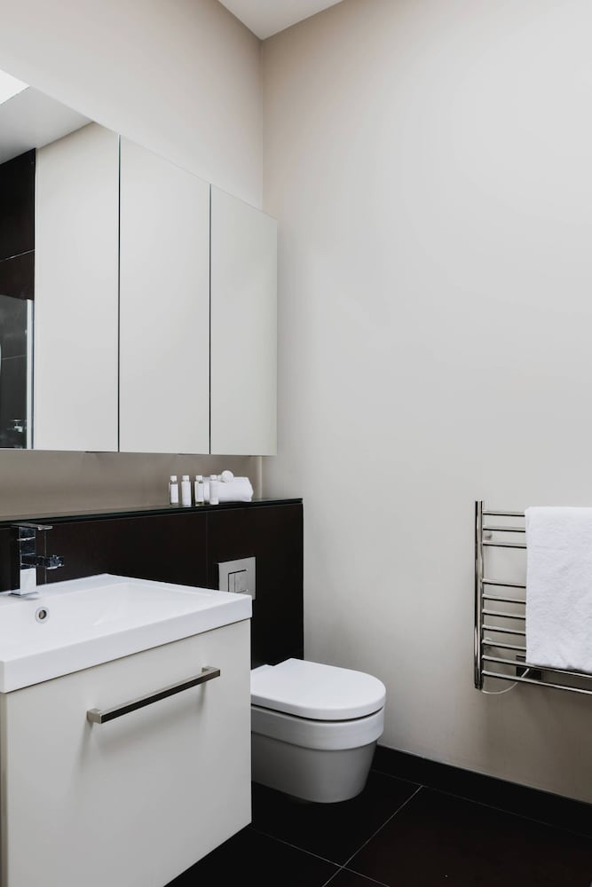 Priory Road by Onefinestay