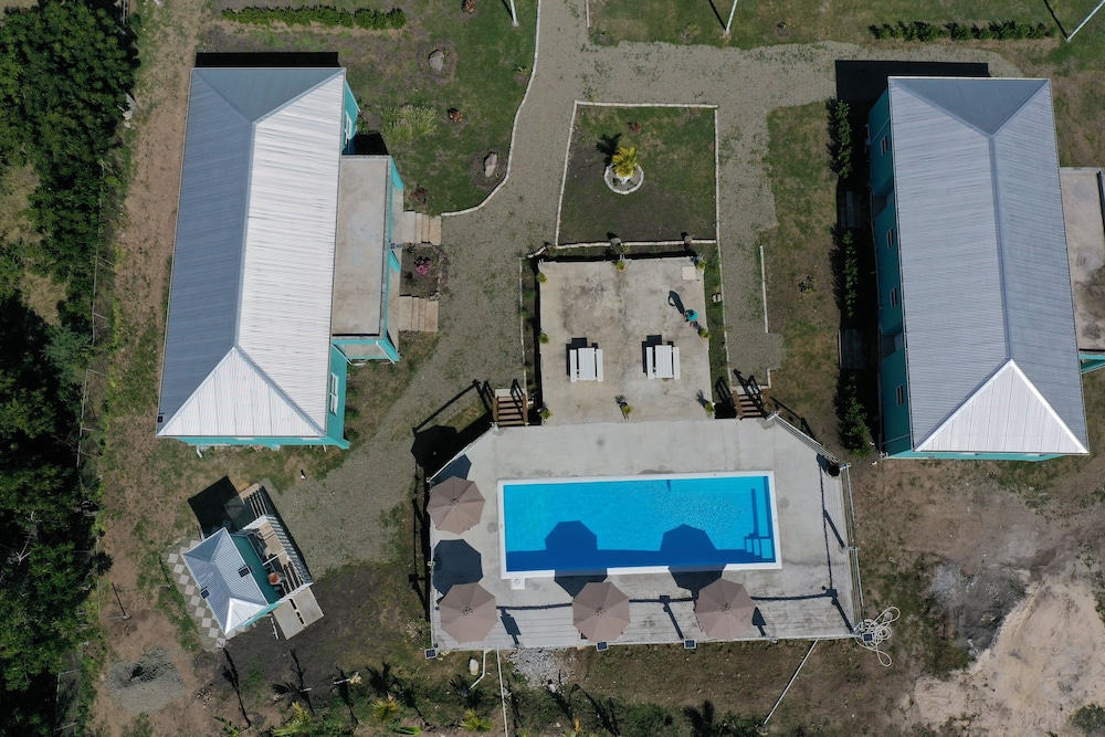 Neem View Apartments Antigua
