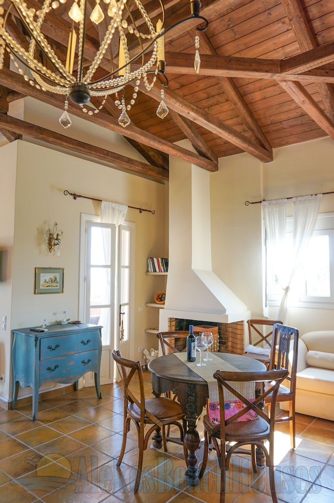 Alekos Beach Houses - Natura Gialla