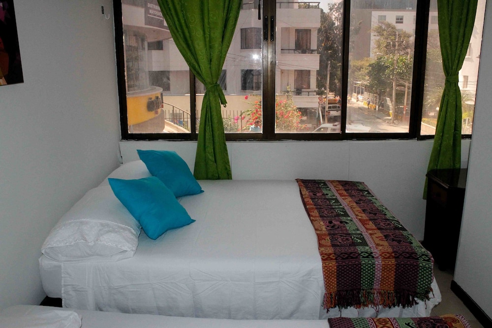 Apartamento con piscina by Vivetu