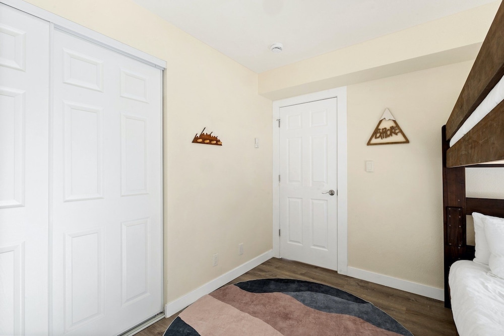 Fall Line 107 2 Bedroom Condo