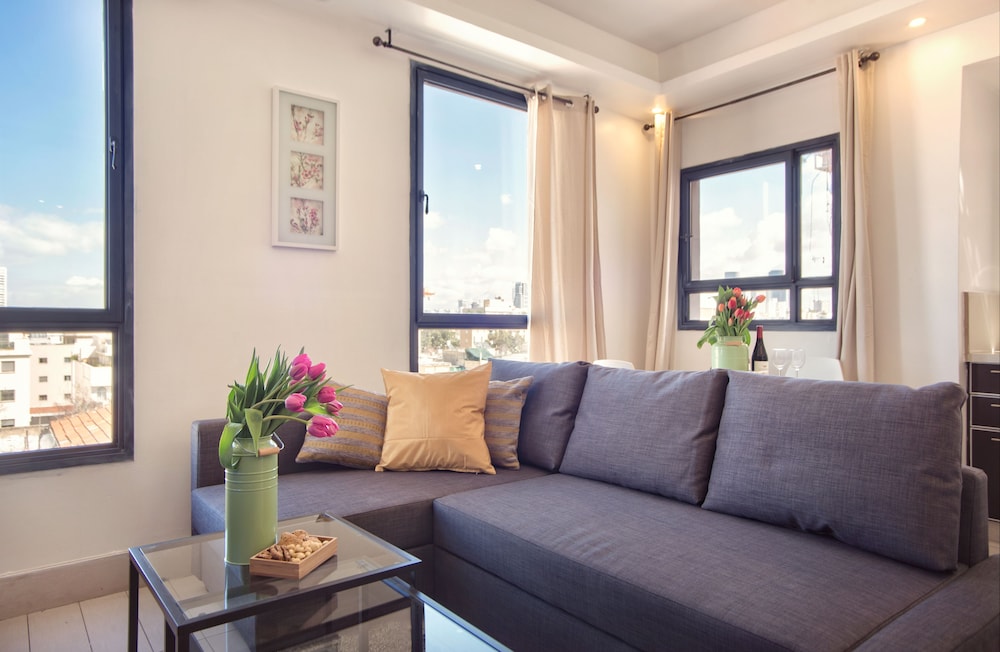 Shenkin Vilmar Apartments
