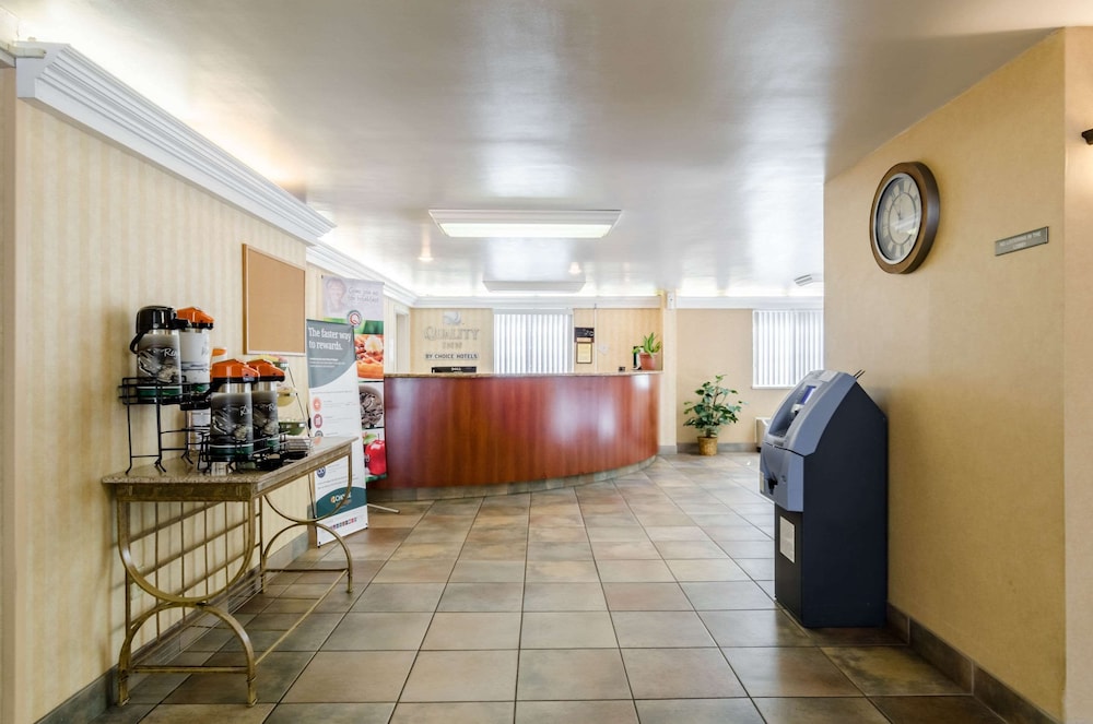 Quality Inn Chicopee - Springfield view 5