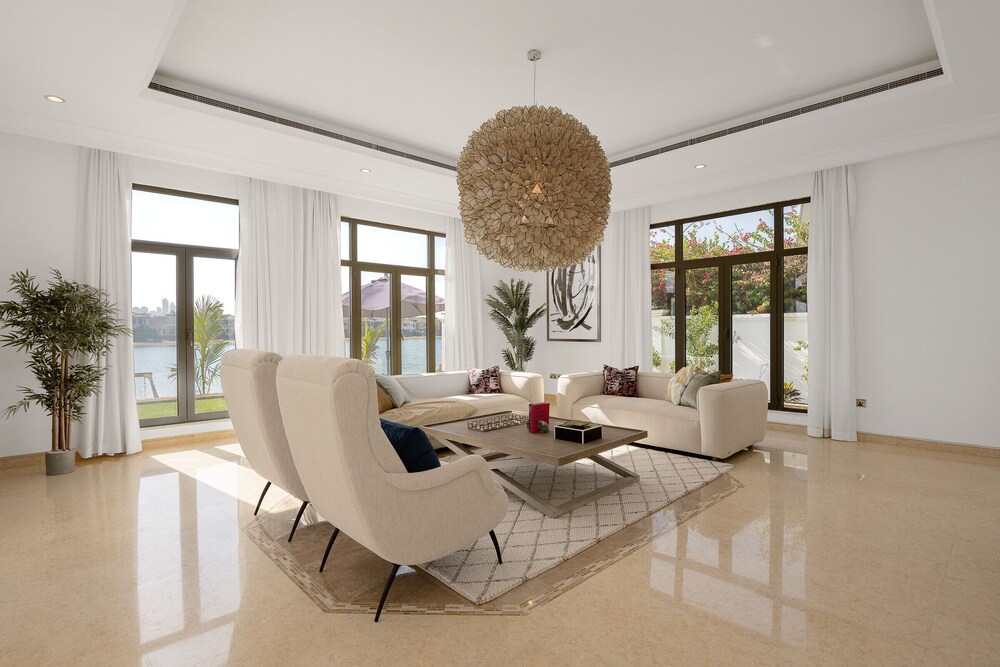 Beachfront Signature Villa - Mint Stay