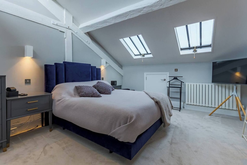 Luxury Penthouse St Chads Snowhill