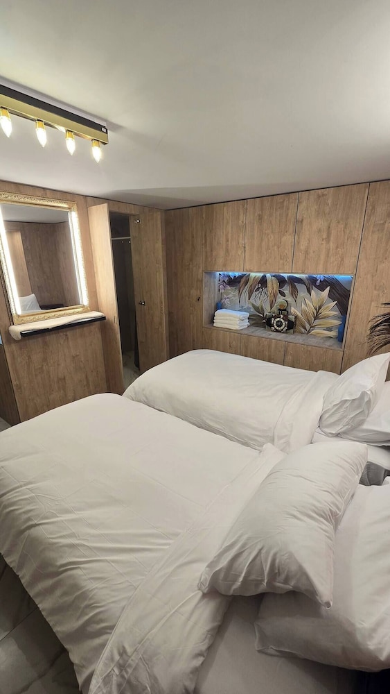 Luxury Boutique Property