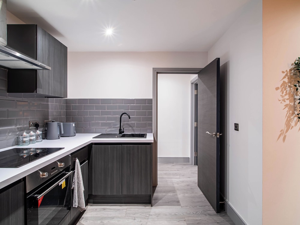 Bradford Bliss Apartment