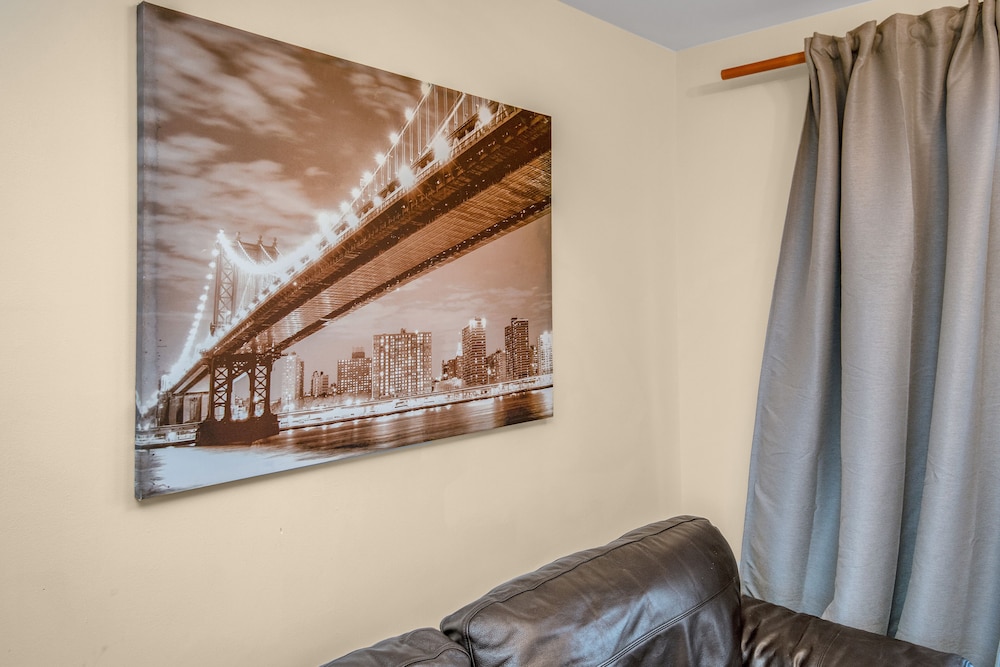 Tony Asga - Coady Apartment