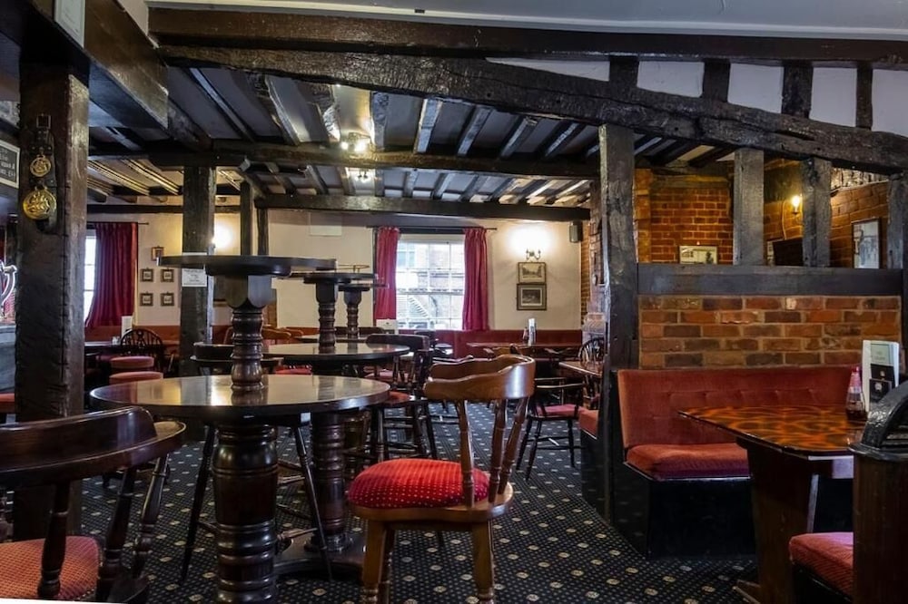 the crown hotel
