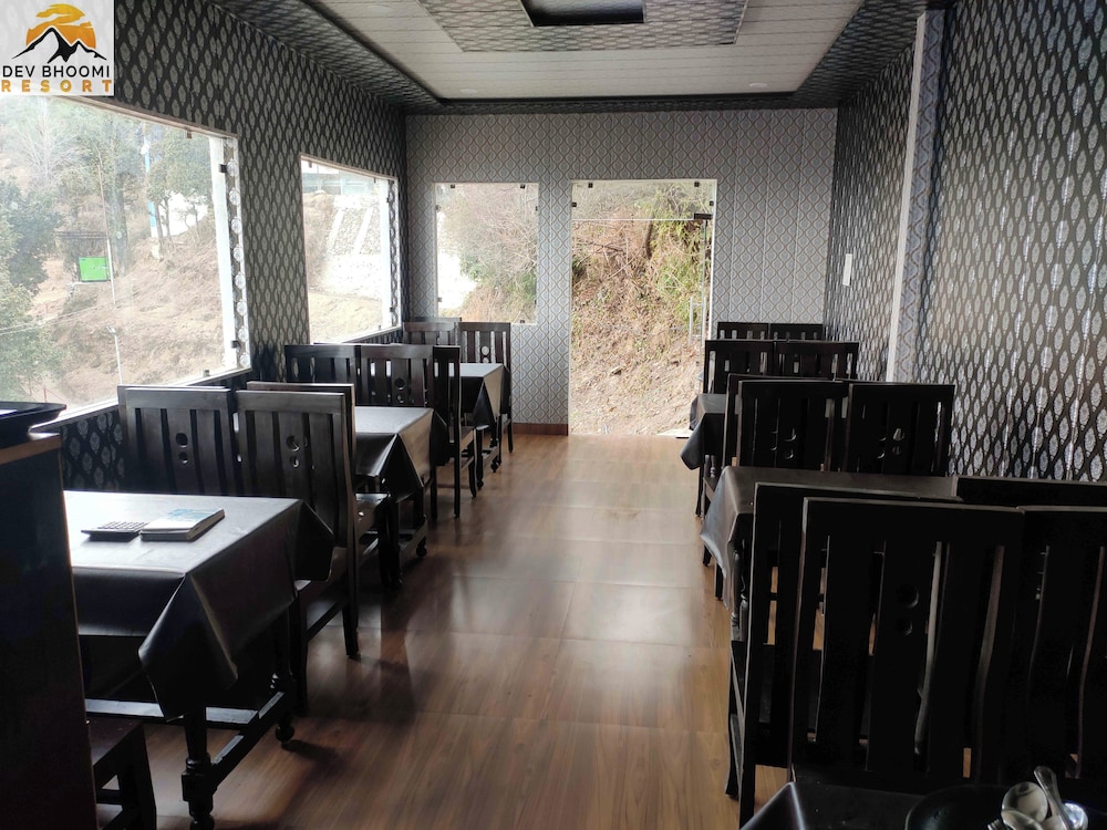 Dev Bhoomi Resort