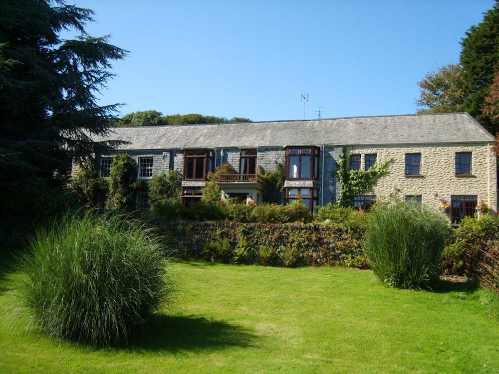 Trimstone Manor Country House Hotel