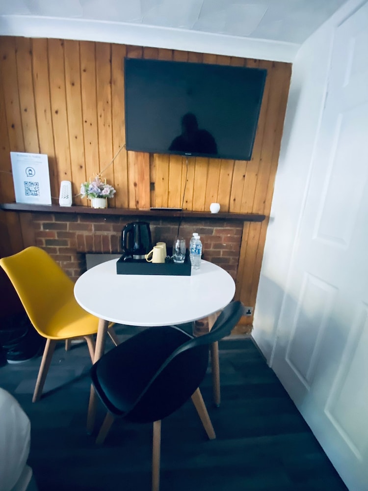 Avalon Guest House