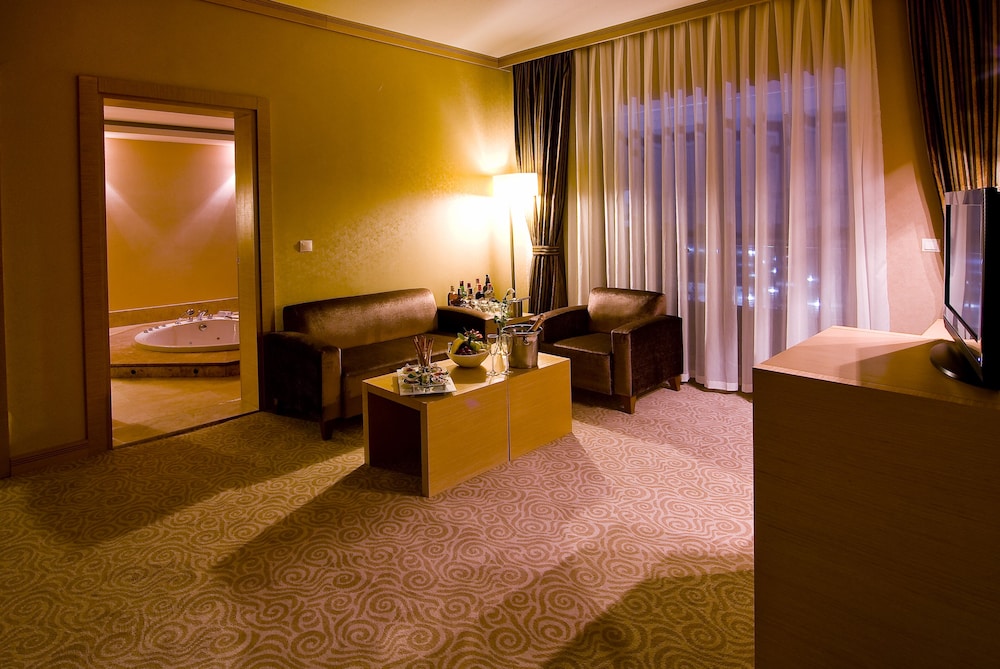 Adrina Termal Health & SPA Hotel