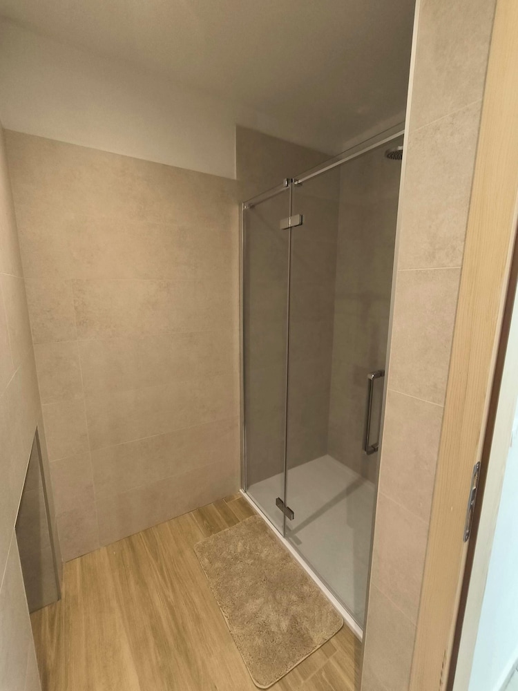 Rooms and Apartment Matika view 3