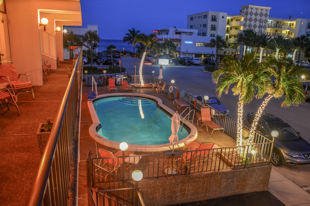 Sea Cliff Motel
