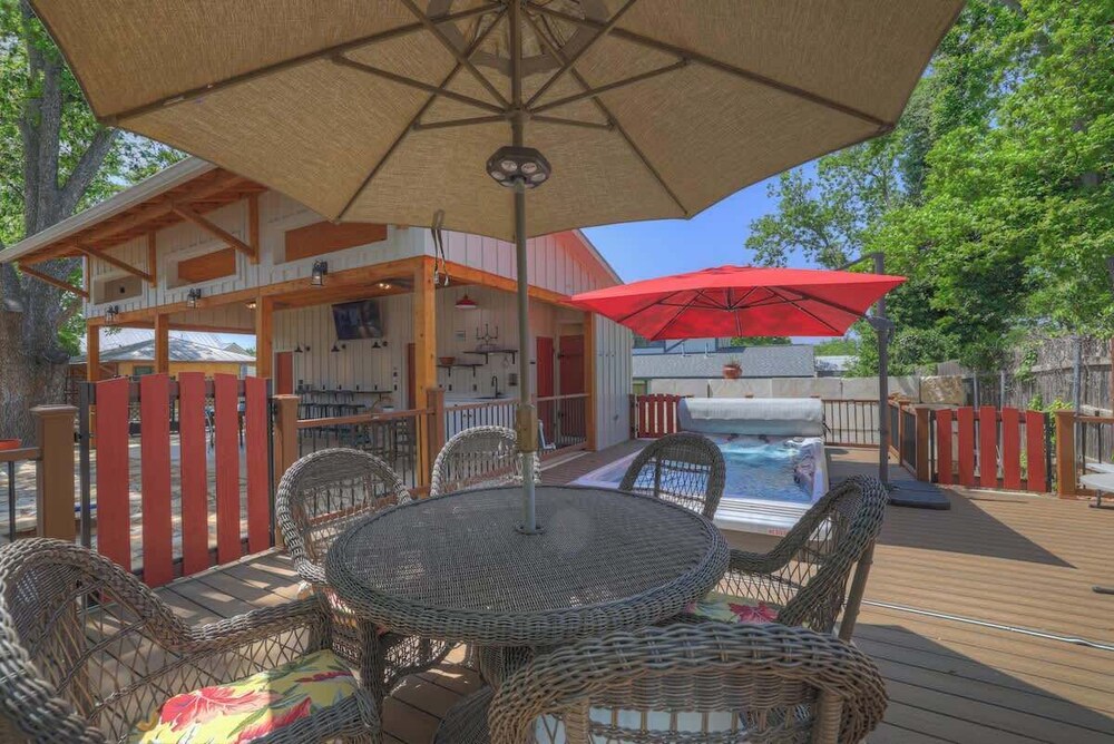 Chic Comfort Just Steps From Main Street!