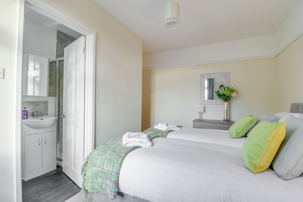 Shoebury Nest view 5