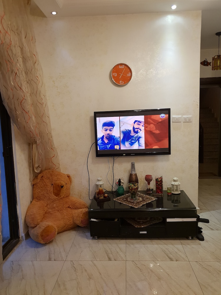 Abdoun Hills Apartment