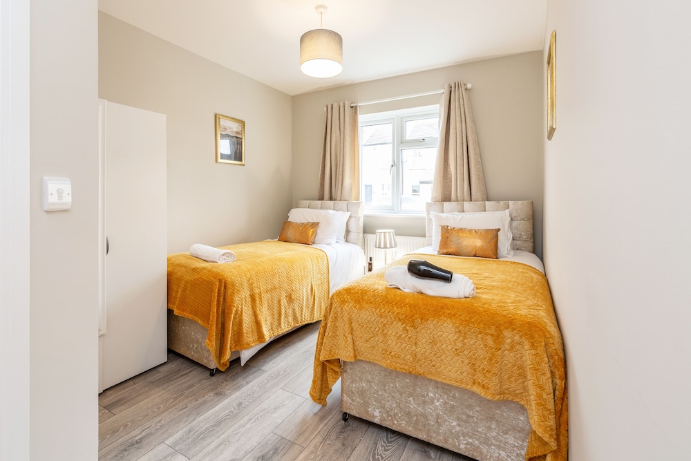HiikotsHomes - Dartford view 4