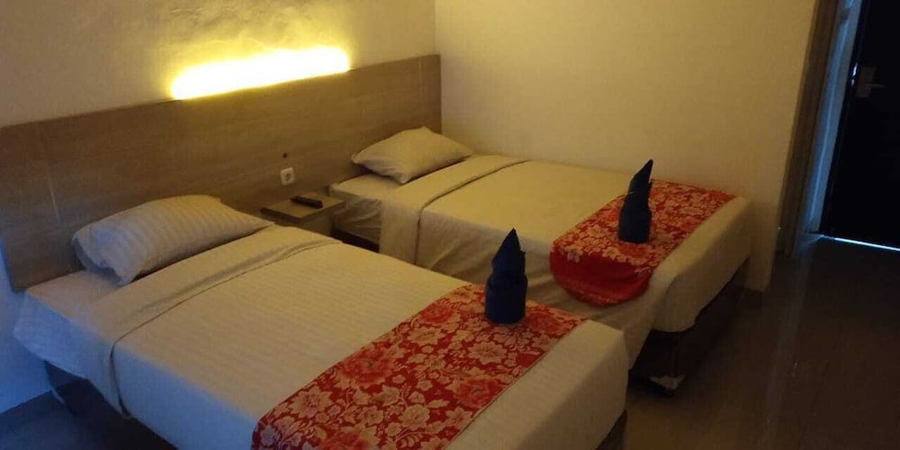 Mel's Inn Manado