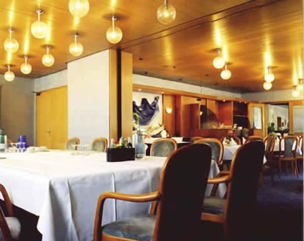 Stuttgart Vacations - TOP VCH Hotel Wartburg Stuttgart - Property Image 14