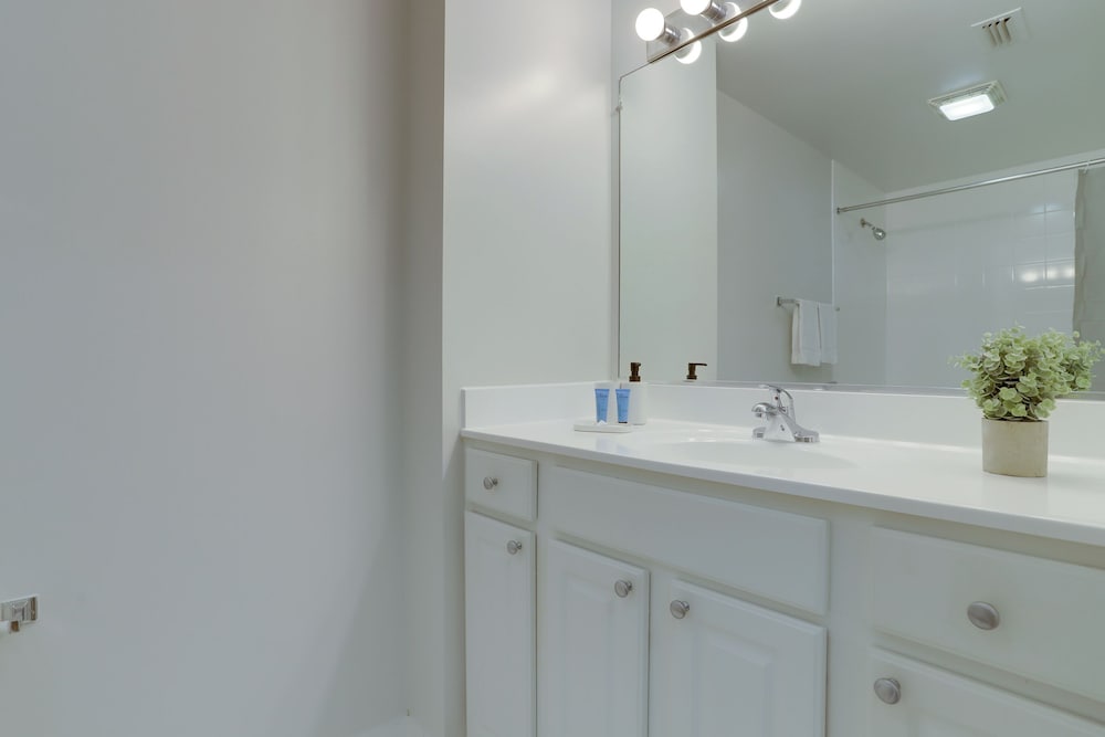 Amazing Apt in Ballston With Gym