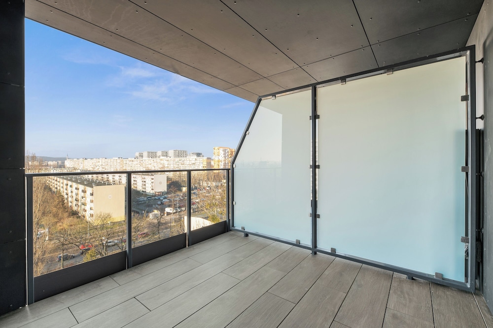 Bulvar Miramar by Lion Apartments
